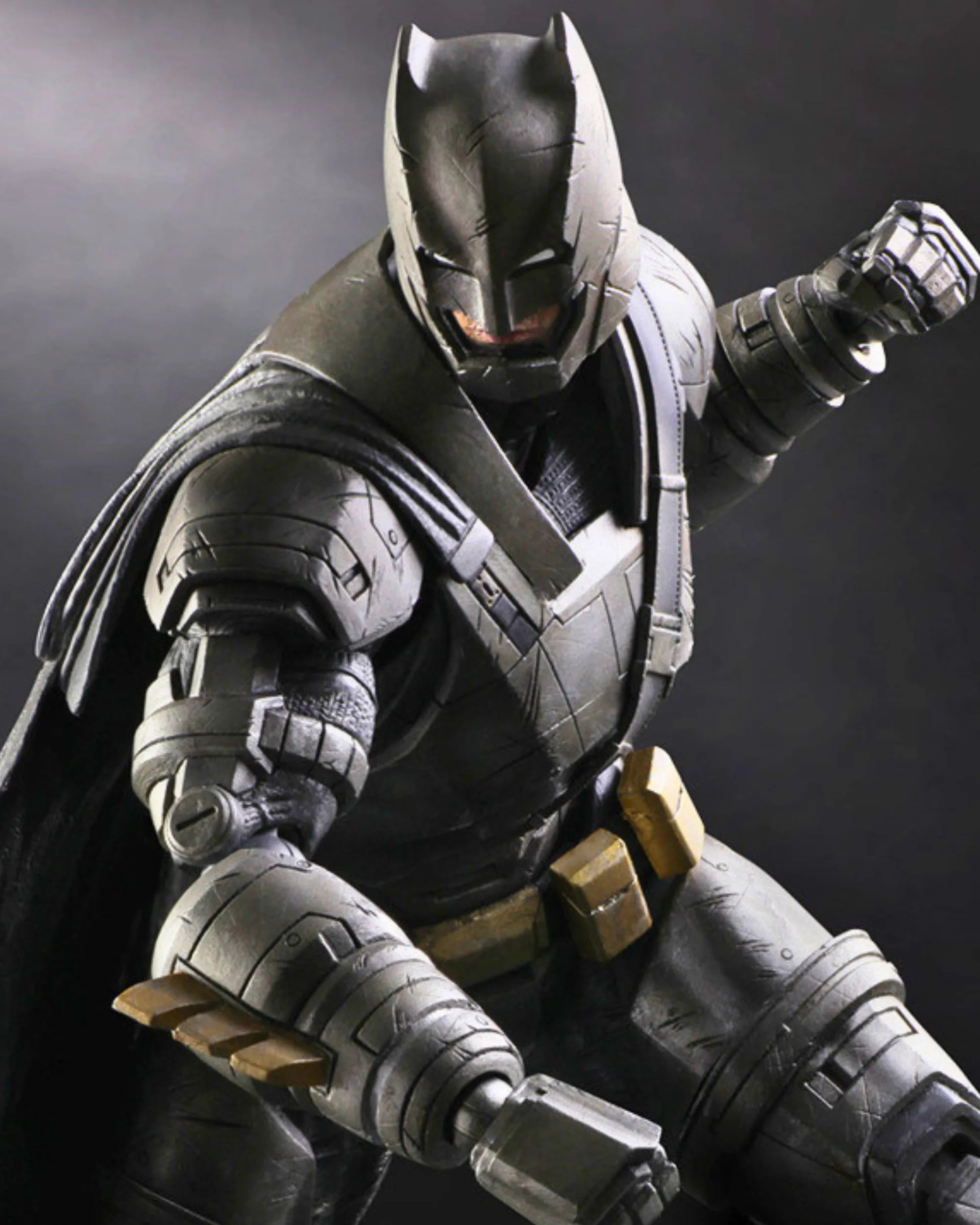 Heavy Armored Batman Play Arts-6 | PHAIGINA
