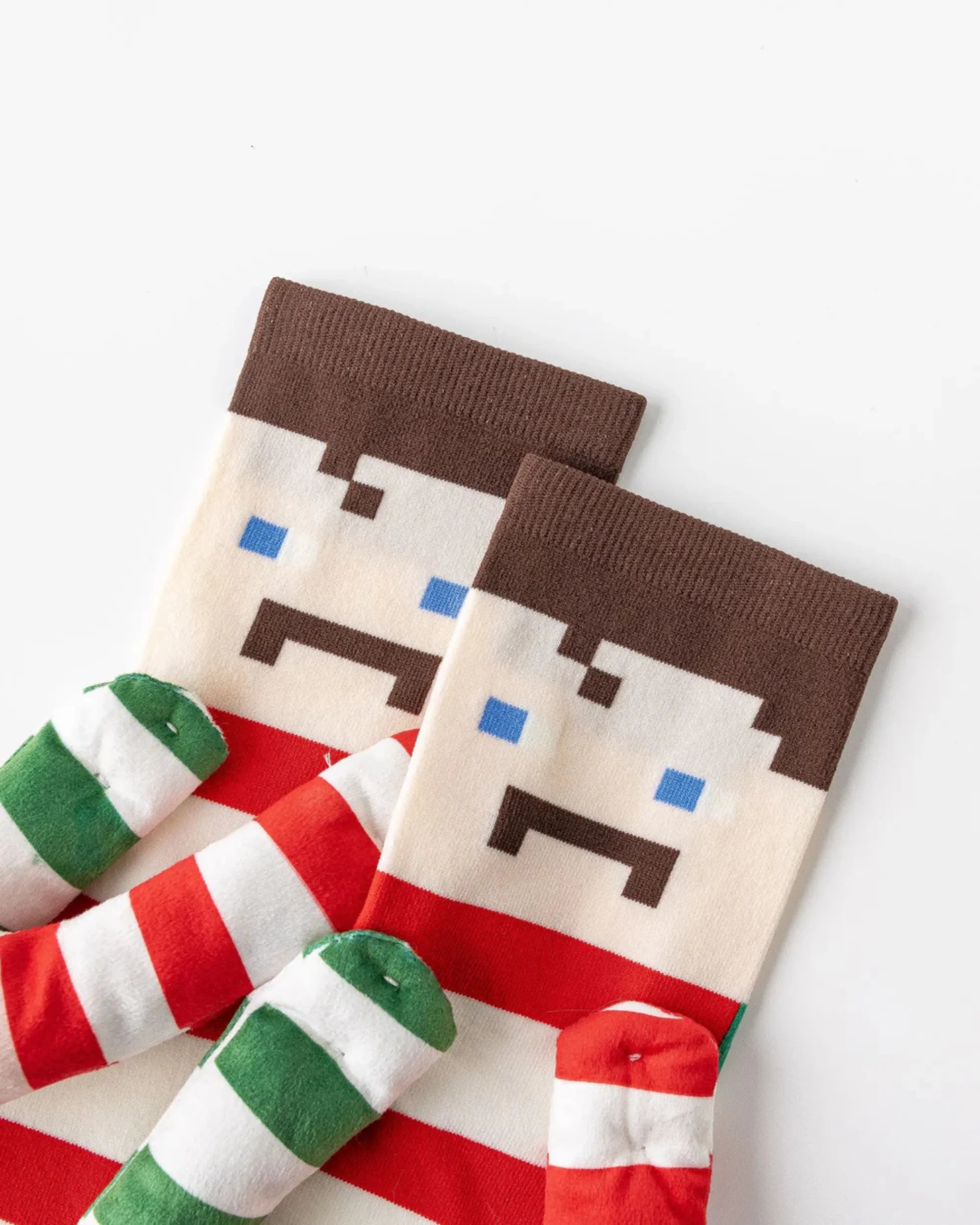 Sweetnana Pixel Character 3D Holding-Hands Knit Crew Socks-4 | PHAIGINA