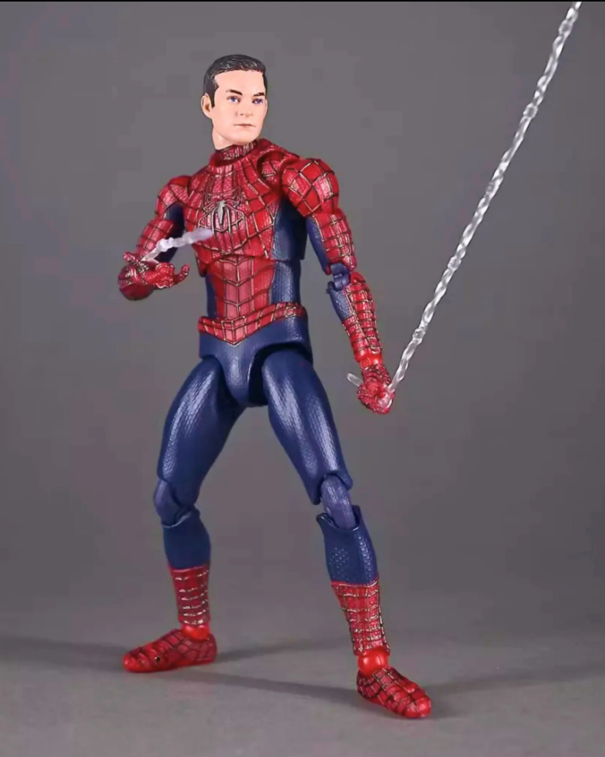 MAFEX No. 241 Friendly Neighborhood Spider-Man-5 | PHAIGINA