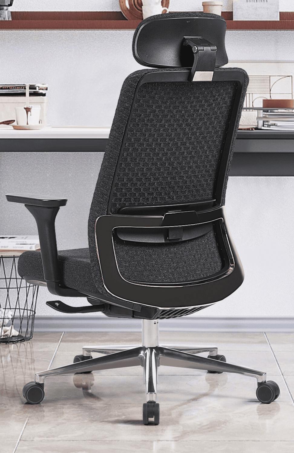 Mesh Chairs Banner - PHAIGINA