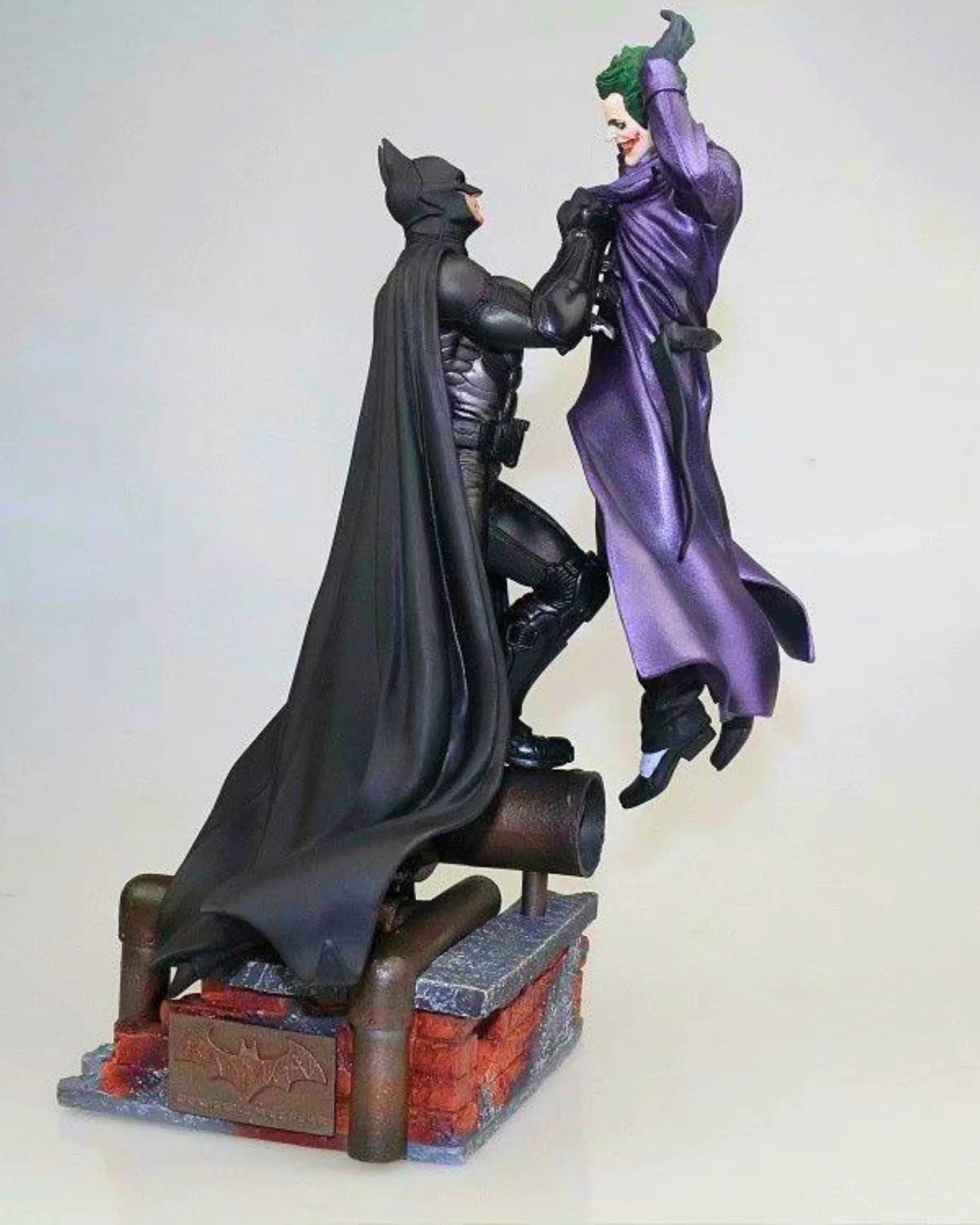 Batman vs the joker-1 | PHAIGINA